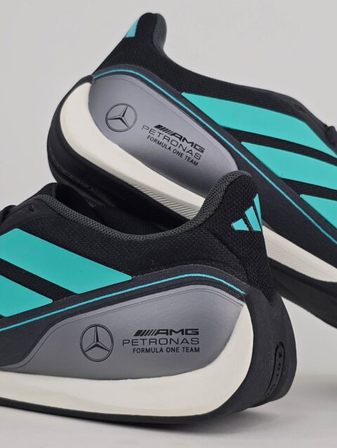 Adidas Feroza Base Mercedes Tennis - AMG PETRONAS F1 Team -C7