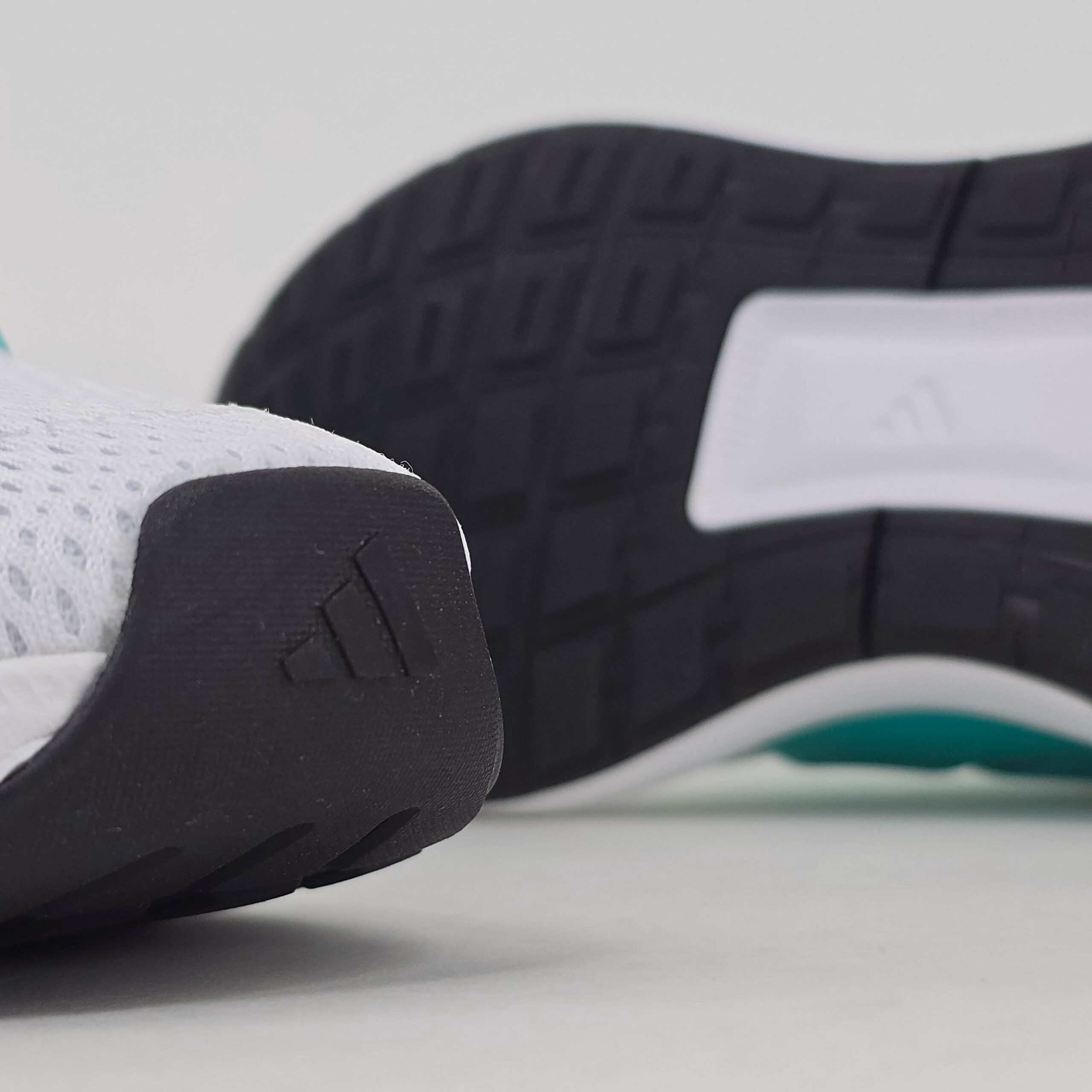 MERCEDES - AMG PETRONAS FORMULA ONE TEAM ULTIMASHOW 2.0 SHOES -C7 - Imagen 4