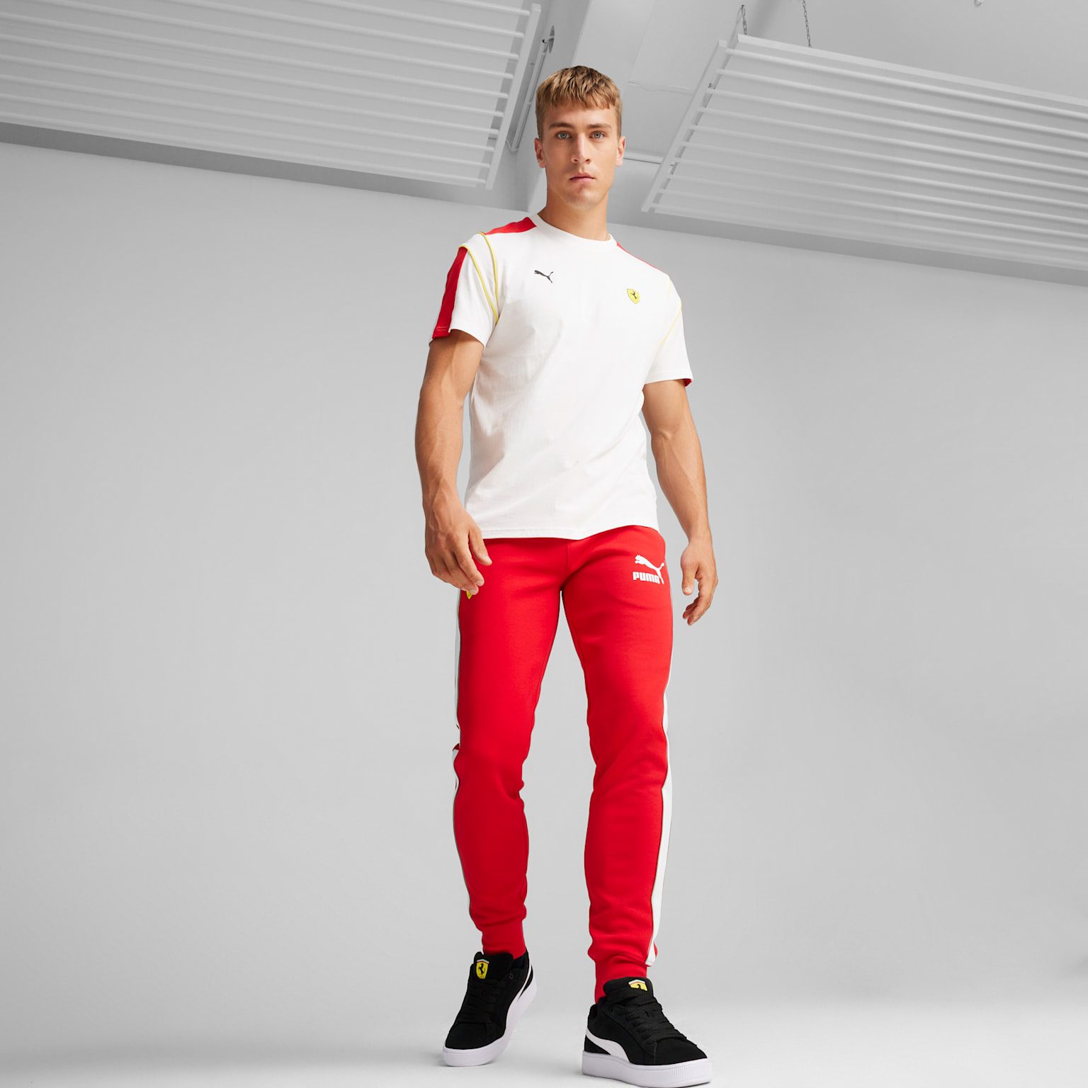 FERRARI RACE ICONIC T7 TRACK PANTS -A76 - Imagen 5