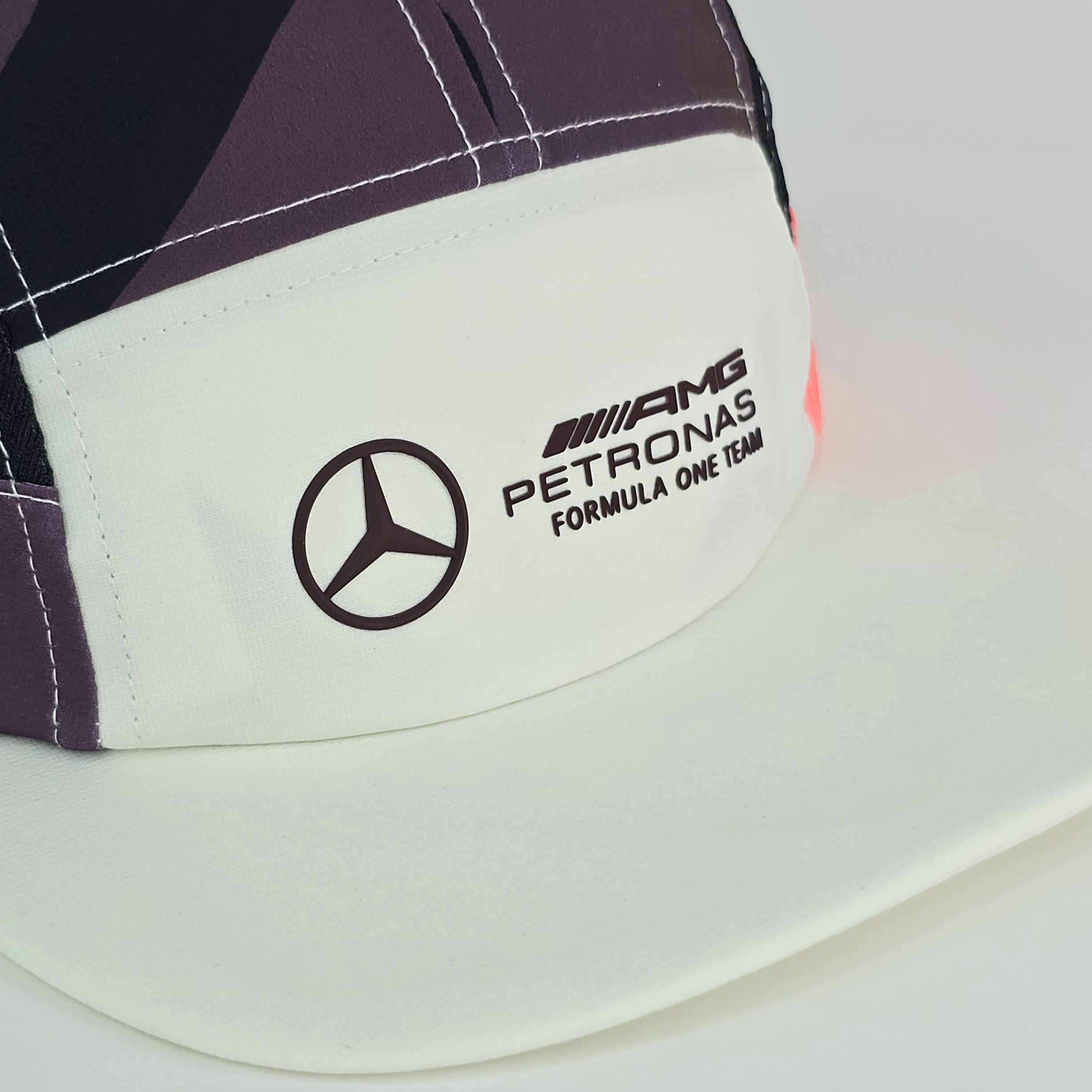 Mercedes - AMG Petronas Formula One Team Summer Pack Graphic Five Panel Cap -A80 - Imagen 2