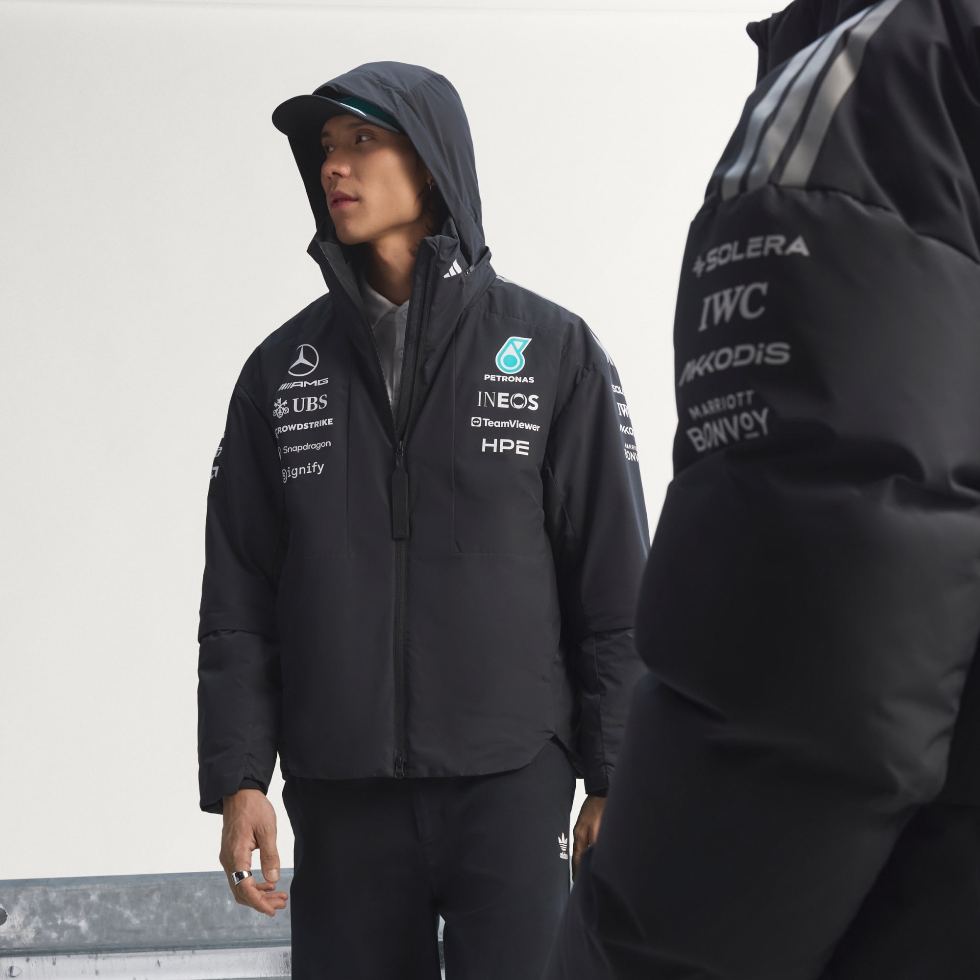 MERCEDES - AMG PETRONAS FORMULA 1 TEAM ENGINEERS JACKET -A89 - Imagen 3