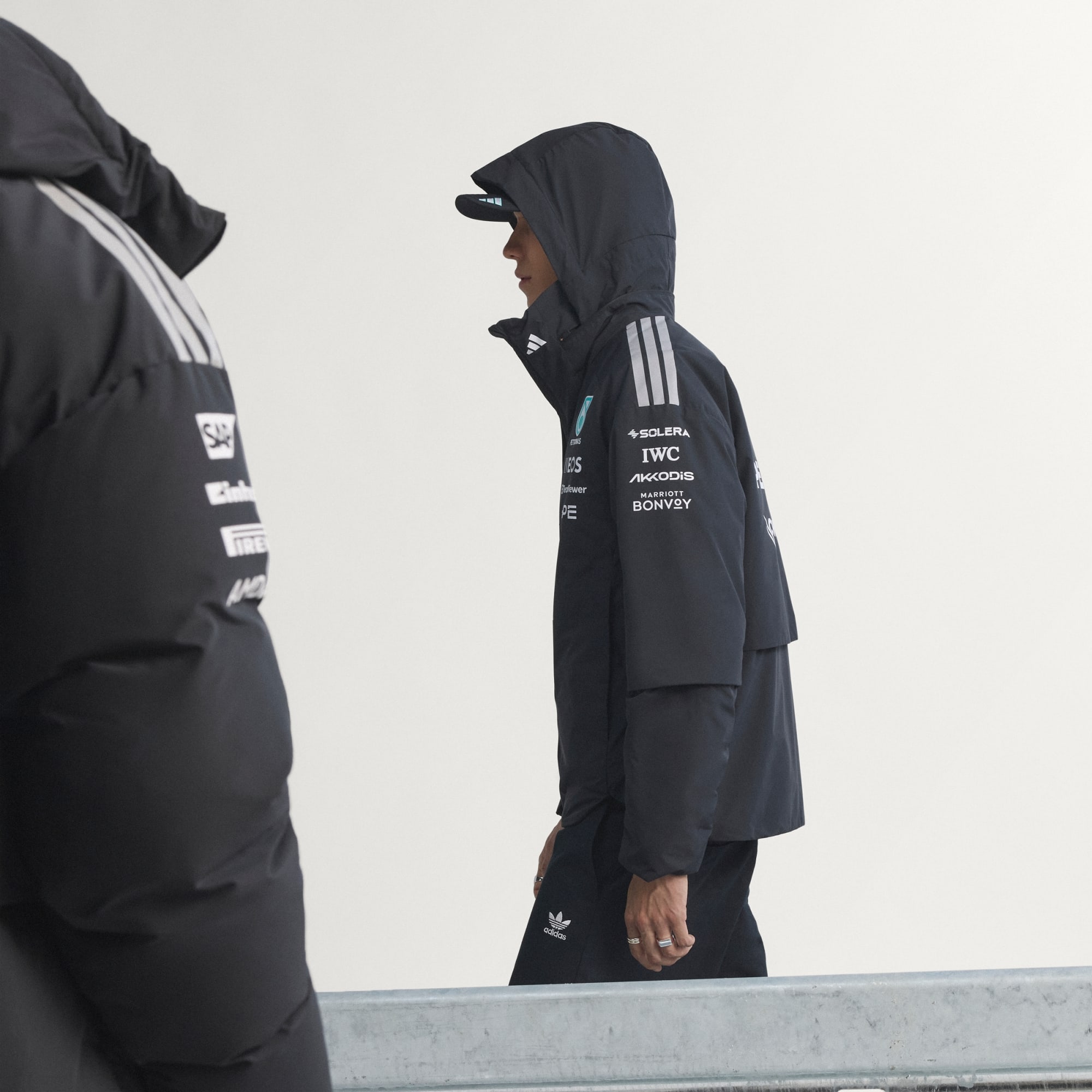 MERCEDES - AMG PETRONAS FORMULA 1 TEAM ENGINEERS JACKET -A89 - Imagen 6